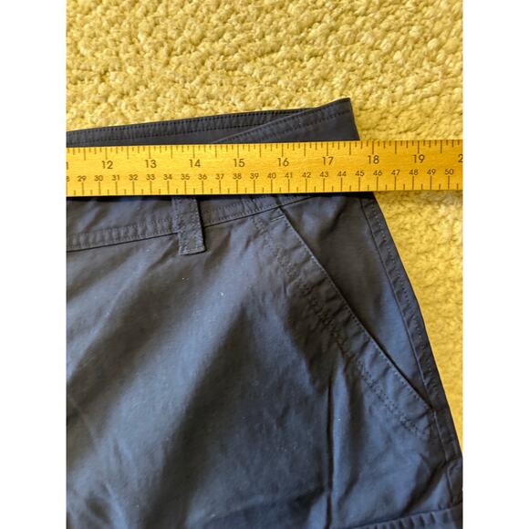 Eddie Bauer Womens Hiking Shorts Size 16 *Read Description* - Picture 3 of 12